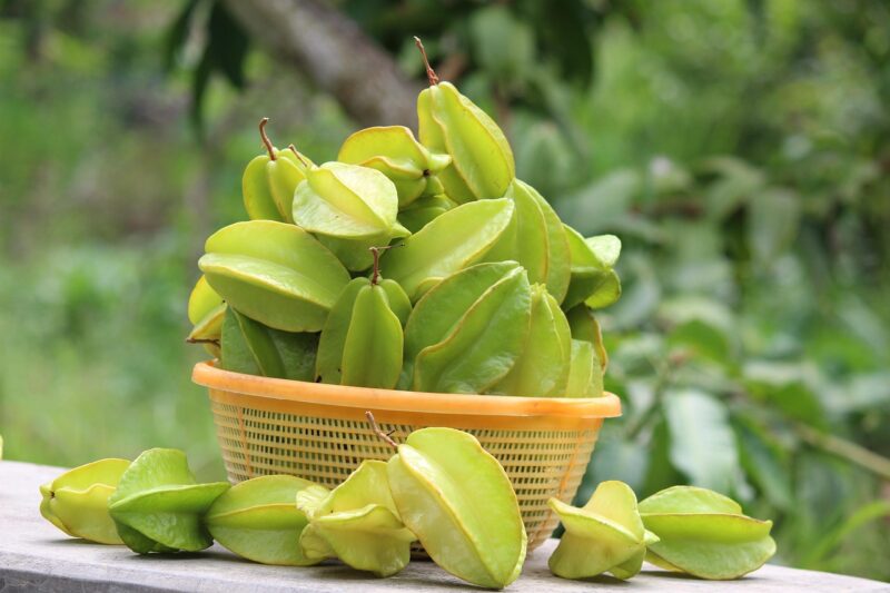 Carambola (Star Fruit): A Star-Shaped Boost for Your Immune System ✨