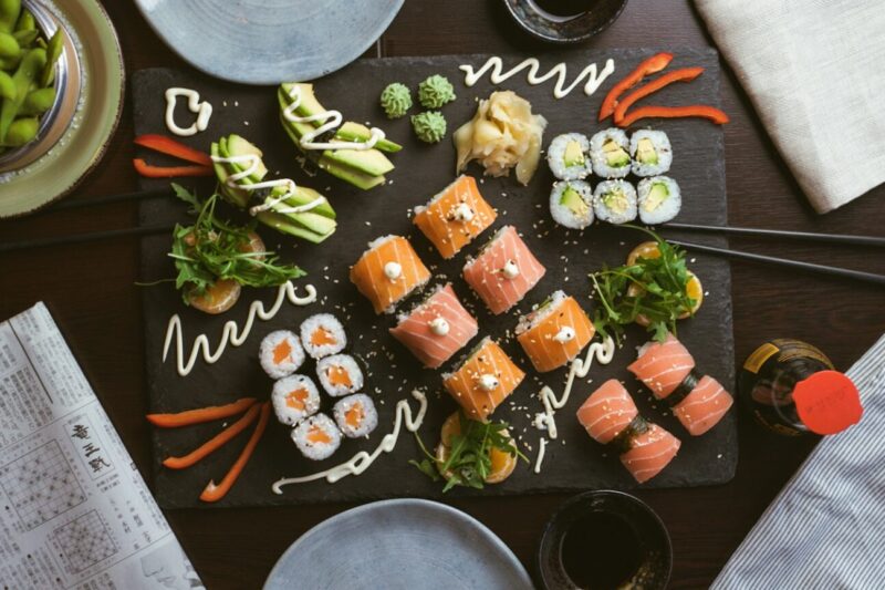 Sushi: A Japanese Dish That Works Wonders for Your Health 🍣🇯🇵